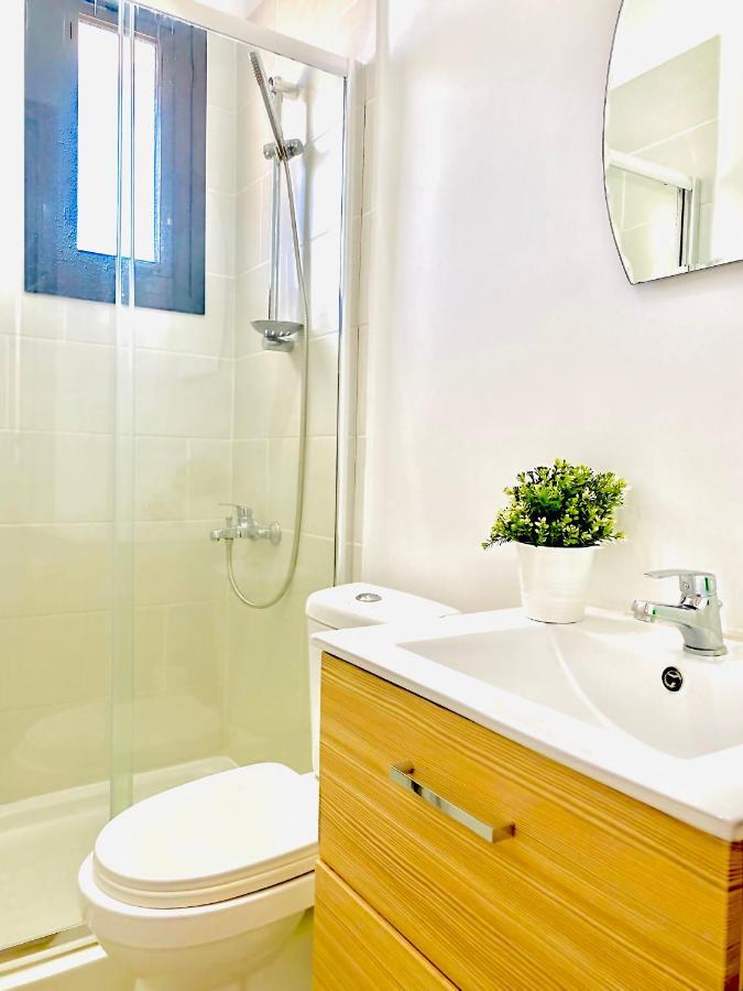 Bali Suites 404 Larnaca Bagian luar foto